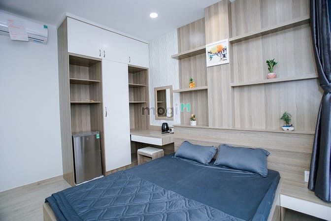 Hình ảnh Căn Hộ Cao Cấp!!! Quận 10 . Cửa sổ lớn
