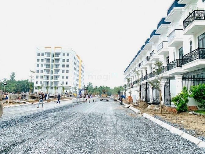 Hình ảnh Bán đất trung tâm thạnh phú giá rẻ