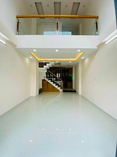 Hình ảnh Cho thuê nhà 79B Bắc Hải, Phường 6, Tân Bình, DTSD 310m2