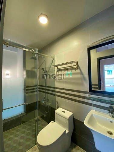 Hình ảnh Cho thuê nhà 79B Bắc Hải, Phường 6, Tân Bình, DTSD 310m2