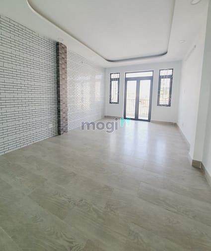 Hình ảnh Cho thuê Nhà 95/3A Trần Nhật Duật, Phường Tân Định, quận.