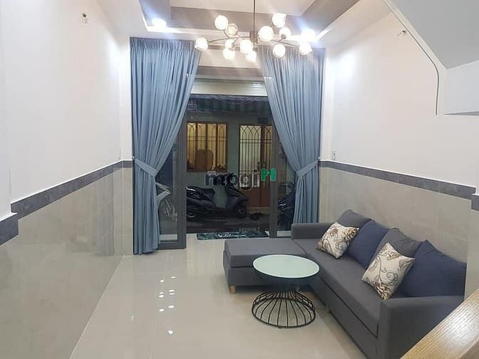 Hình ảnh Trần Hưng Đạo, Quận1, 132m2, 4 tầng, Giá 6,2 tỷ