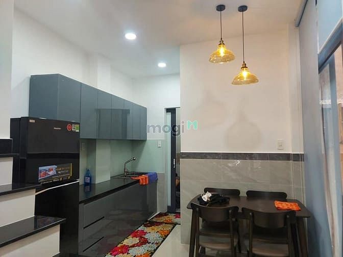 Hình ảnh Trần Hưng Đạo, Quận1, 132m2, 4 tầng, Giá 6,2 tỷ
