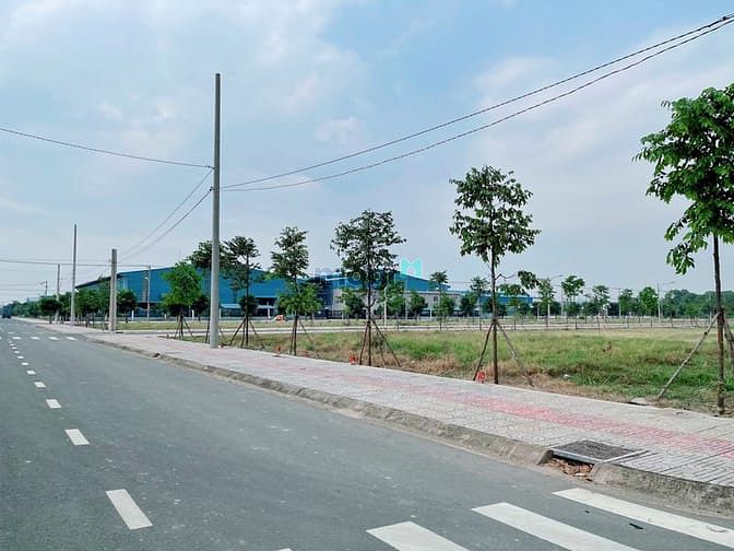 Hình ảnh Đất nền mặt tiền đường ĐINH ĐỨC THIỆN, Shr, Bst. Giá chưa qua Trang MB66.COM Chính Thức - MB 66 Uy Tín