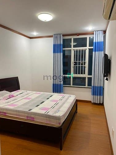 Hình ảnh Cho Thuê CHCC Giai Việt 115m2, 2Pn, 2Wc Full Nội Thất
