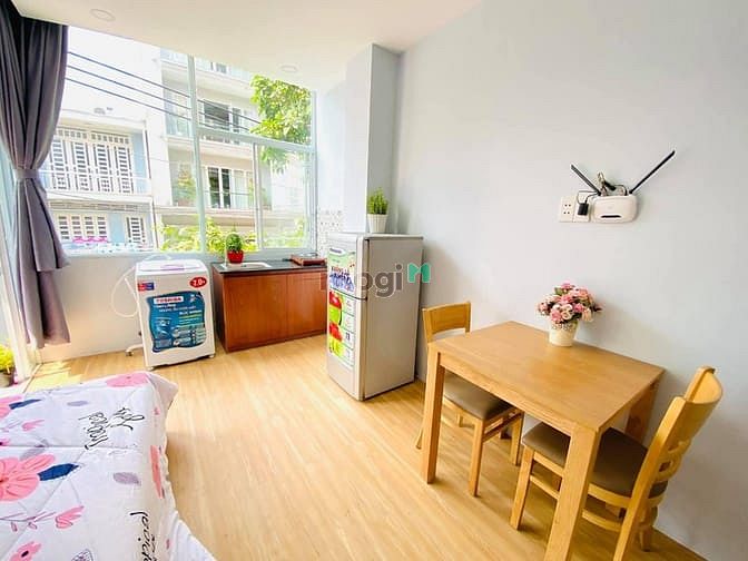 Hình ảnh Studio đẹp - có ban công rộng - Full nội thất - Sát quận 1 giá ưu đãi