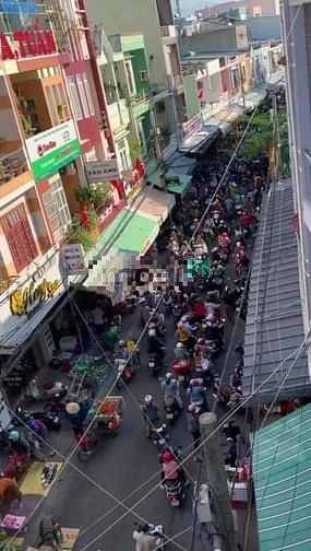 Hình ảnh Bán nhà  3Tầng ,MT Cù Chính Lan - Đà Nẵng
