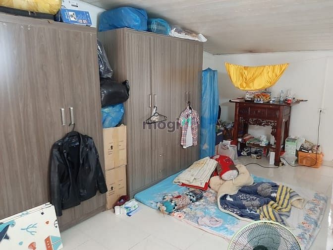Hình ảnh Bán 40m2 Đất Thạch Bàn Tặng Nhà Cấp 4 Ở Được Ngay, Sát Chợ Đồng Dinh