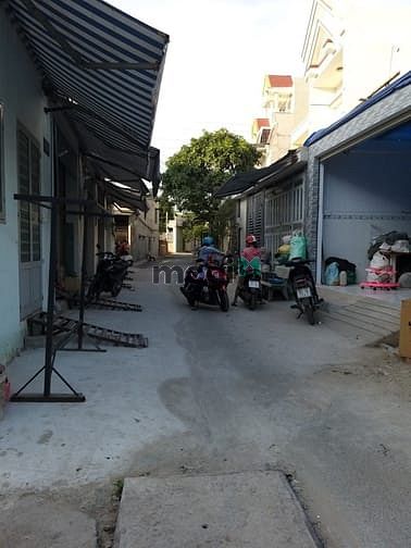 Hình ảnh Đất MT Dự phóng 20m Quận12! 3.4 Tỷ/70,6m2 Sổ đỏ 2019.