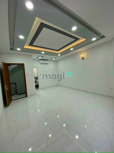Hình ảnh Cho thuê nhà 400/7 Lê Văn Sỹ, Phường 14, Quận 3