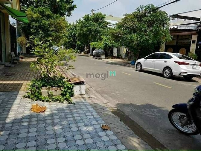 Hình ảnh Bán nhà mặt tiền đường 2 Phước Bình quận 9