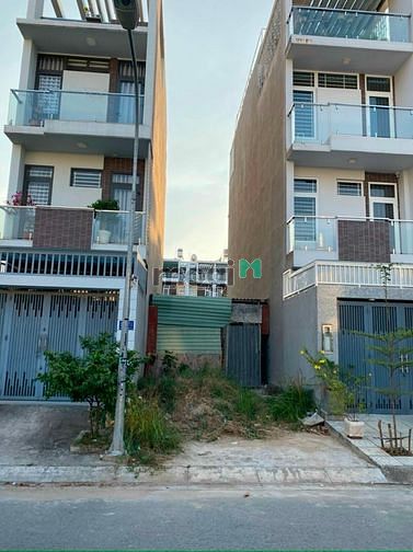 Hình ảnh BÁN GẤP ĐẤT 5mx20m, CN 100m2, đường 12m Bình Lợi, RẺ NHẤT Q.BÌNH THẠNH