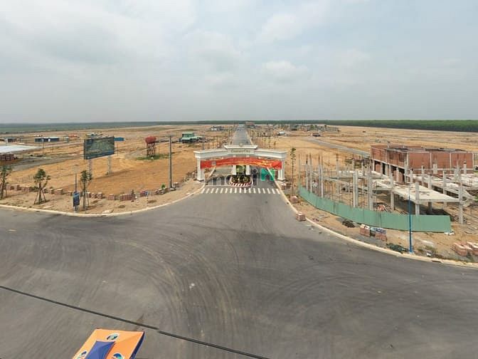 Hình ảnh Bán gấp đất nền cách sân bay Long Thành 2 KM, thổ cư 100%