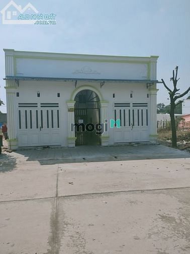 Hình ảnh bán gấp 2 dãy trọ thuê kín 23tr thang cùng lô đất 300m2 ngay chợ kcn