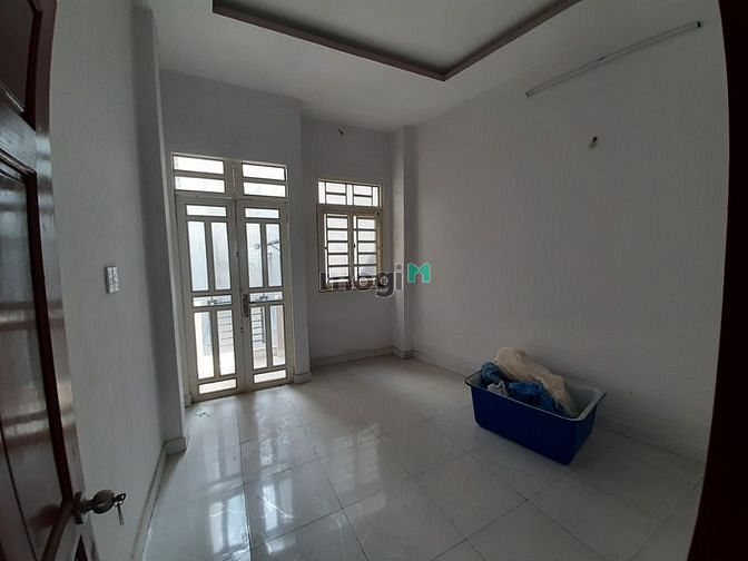 Hình ảnh Phòng mới xây đường mễ cốc, quận 8