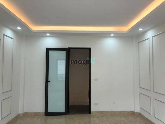 Hình ảnh Bán nhà Phố Bồ Đề Quận Long Biên.