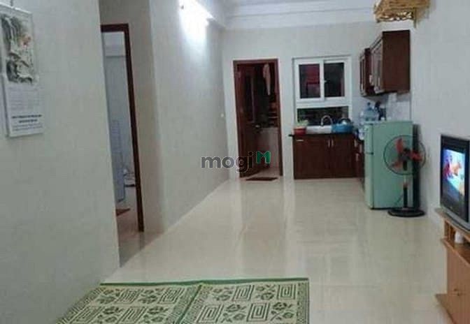 Hình ảnh Nhà hẻm gần mặt tiền Đ. Tôn Đản Q4