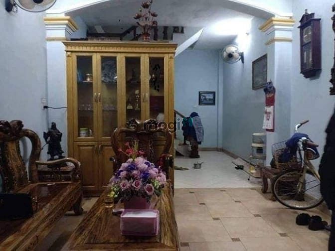 Hình ảnh Nhà hẻm rộng quận 4 Đ. Tân Vĩnh Q4
