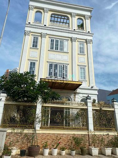 Hình ảnh Biệt Thự Thảo Điền 2 Lầu Thang Máy - Có Hồ Bơi - Giá 5500$/Tháng