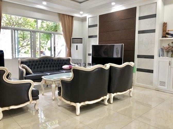 Hình ảnh Biệt Thự Thảo Điền 2 Lầu Thang Máy - Có Hồ Bơi - Giá 5500$/Tháng