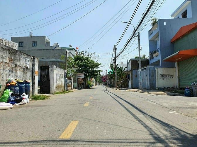 Hình ảnh Đất mặt tiền đường 215 ra đường Hoàng Hữu Nam 70m²