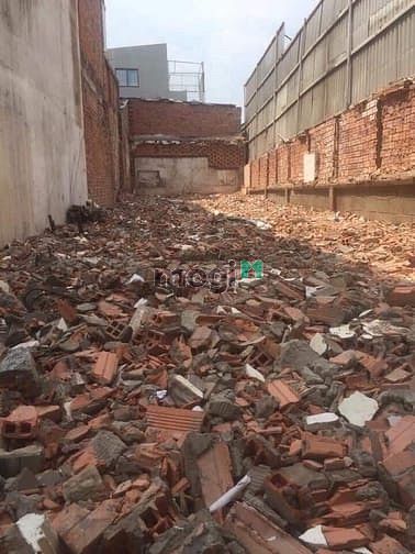 Hình ảnh Bán Đất Cách Quang Trung 15M, 105(5x21), 5.2 TỶ, 49tr/m2