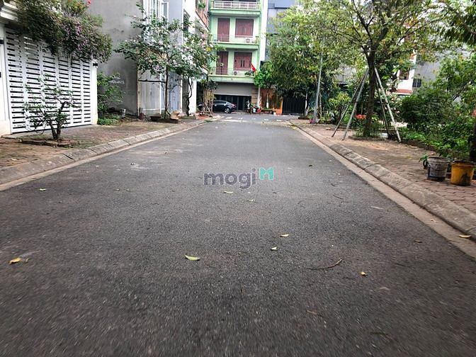 Hình ảnh Cần bán gấp 40m TĐC Giang Biên, Long Biên, view vườn hoa: