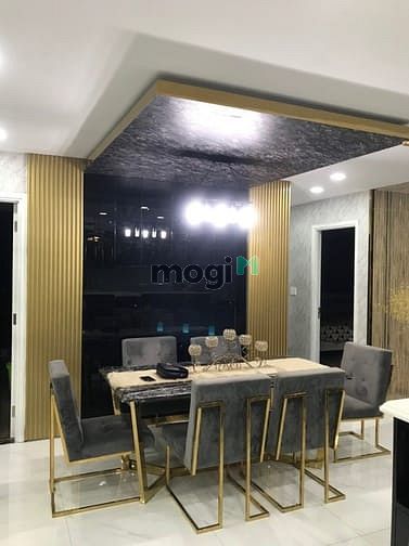 Hình ảnh Cho thuê chung cư Gold View, 3PN, 2WC, view hồ bơi, nhà decor xuất sắc