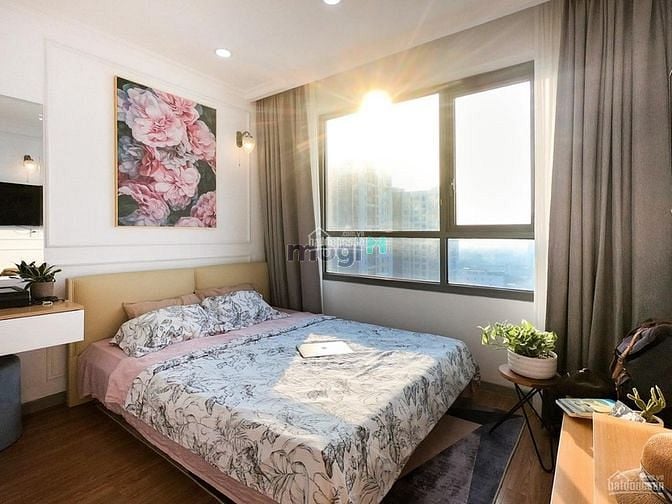 Hình ảnh Cho thuê chung cư Gold View, 3PN, 2WC, view hồ bơi, nhà decor xuất sắc