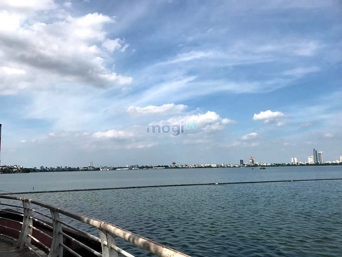 Hình ảnh Bán đất mặt phố Nhật Chiêu, mặt kè hồ Tây, 206m2. Mt: 8m. Hậu: 8,2m.