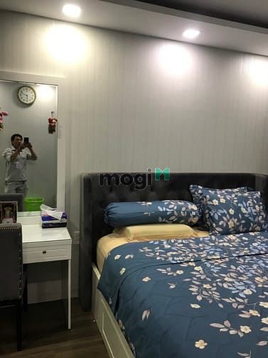 Hình ảnh Cho thuê chung cư Gold View, 3PN, 2WC, view hồ bơi, nhà decor xuất sắc