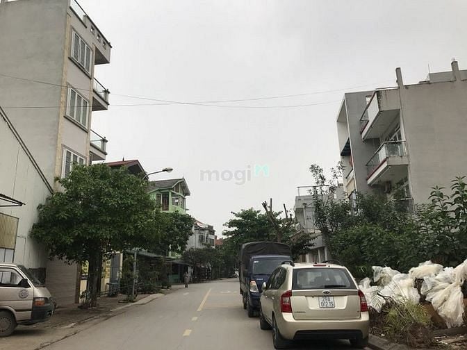Hình ảnh Bán đất TĐC Thạch Bàn vị trí đẹp, Mb6623 Đăng Ký Tặng 66K thuận lợi, DT 90m2.