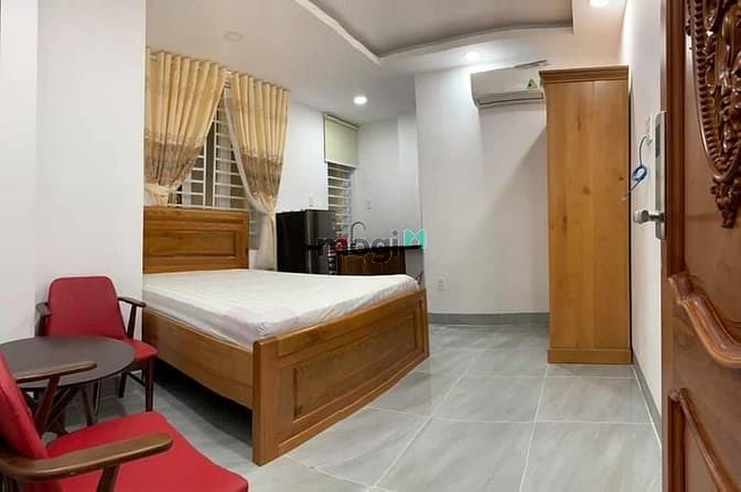 Hình ảnh CHDV_Lê Tấn Quốc_Cộng Hòa_Ngã Tư Tân Kỳ Tân Quý_full NT mới, ô tô đậu