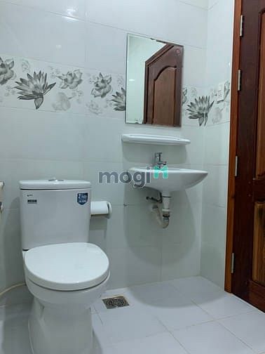 Hình ảnh Mb6623 nạp rút nhanh chóng ban công cao cấp Lý Thường Kiệt Q10, đối diện Phú Thọ, mới