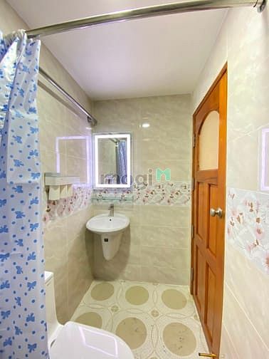 Hình ảnh CHDV mới NT cao cấp Điện Biên Phủ Q1 cửa sổ lớn siêu thoáng mát