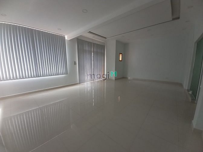Hình ảnh Biệt Thự - đường Pasteur Q 3, 8x18m, nhà đẹp mới xây, KD tự do