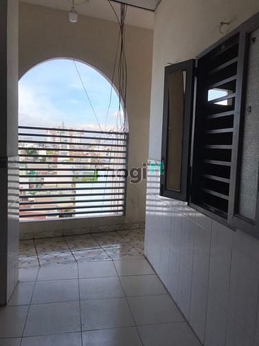 Hình ảnh Phòng tân bình 28m2 hầm xe thang máy sân thượng.