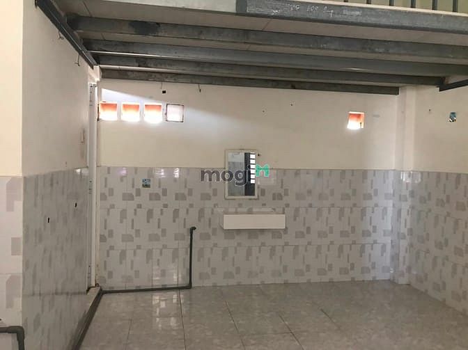 Hình ảnh Phòng tân bình 28m2 hầm xe thang máy sân thượng.