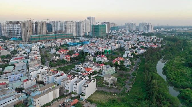 Hình ảnh Đất đường Phạm Hùng, Nhà Bè, ngay KDC, có trường học, SHR, giá 1.8 tỷ