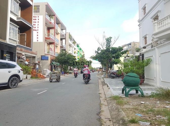 Hình ảnh HOT lô đất duy nhất ngay P.Linh Chiểu Thủ Đức MT Võ Văn Ngân giá 3.2tỷ