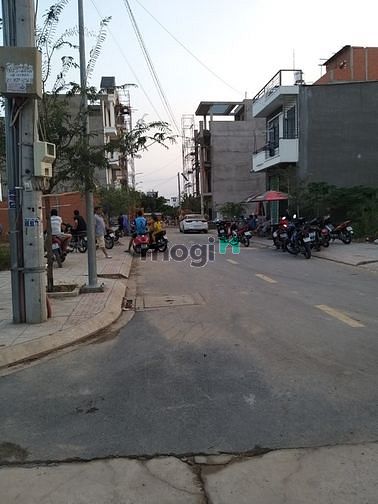 Hình ảnh 3.55 Tỷ/70.6 m2 (4x21) Đất TTH29. Ngay Công Viên Ven Sông Vàm Thuật