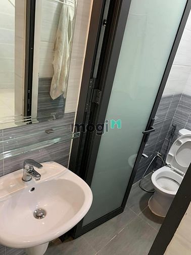 Hình ảnh Phòng Studio cửa sổ, ban công full nội thất CMT8 - Tân Bình