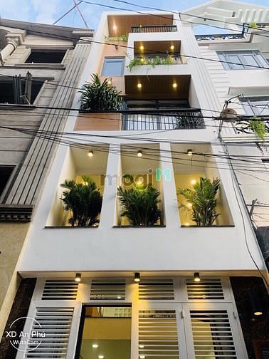 Hình ảnh Cho thuê nhà hẻm xe hơi 143/8A Lý Tự Trọng, Quận 1