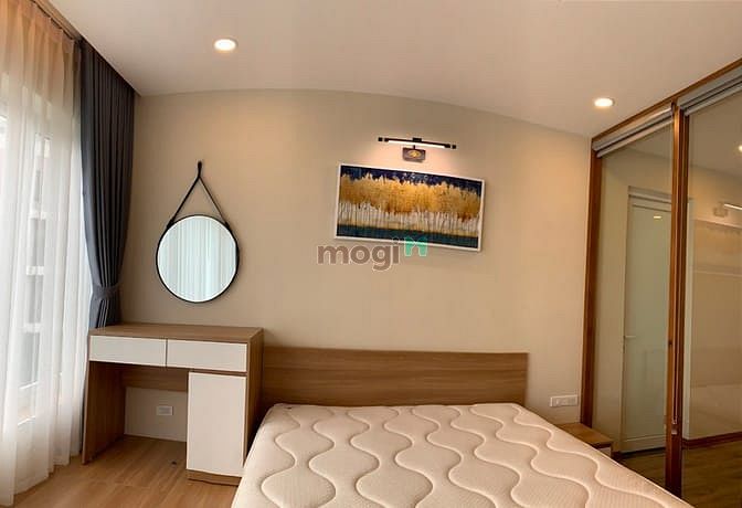 Hình ảnh Cho thuê Chung cư đủ đồ gần Hoàn Kiếm, cách Điện Biên Phủ 10 phút