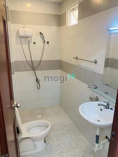 Hình ảnh Bán nhà 3 tầng 64m2 đường Nguyễn Thị Tú !!