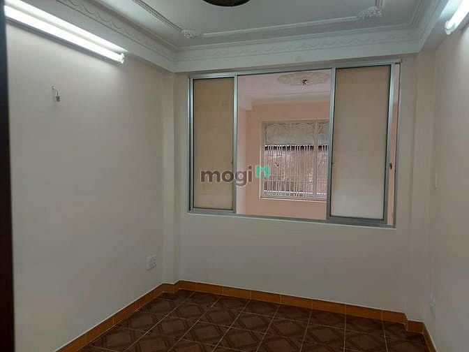 Hình ảnh Nhà 5 tầng Cô Bắc Quận 1, DTSD 200m2, Giá 6,8 tỷ
