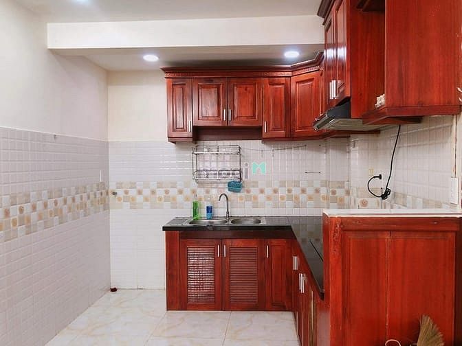Hình ảnh Bán nhà Bùi Thị Xuân, Hoàng Sa.
