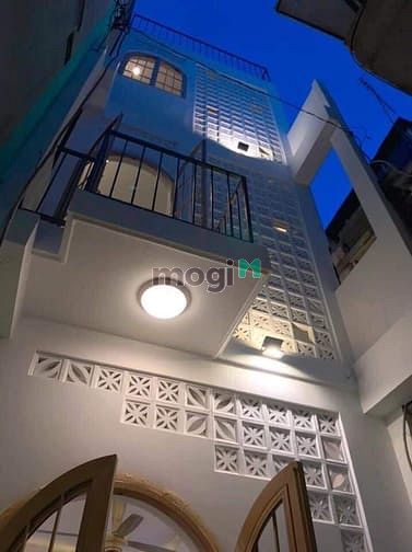 Hình ảnh Hẻm xe tải	980/20	Âu Cơ	77m2	Giá rẻ