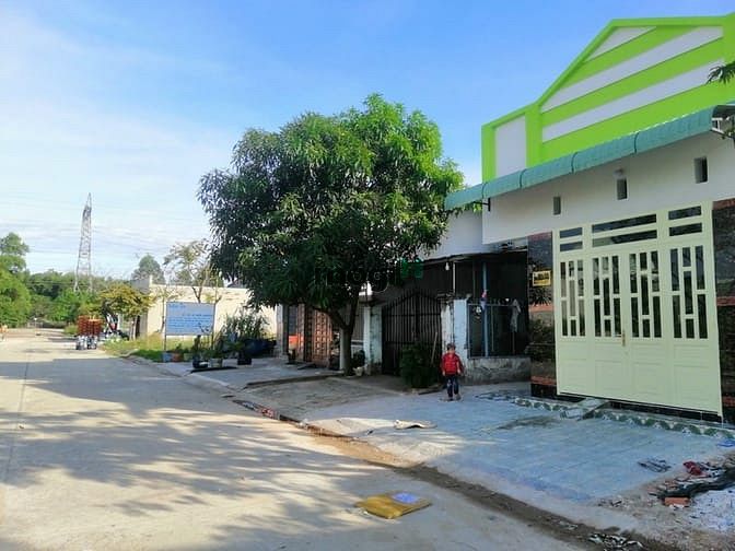 Hình ảnh Cần gấp Số tiền lớn nên bán rẻ lại miếng đất và nhà trọ mới xây, SHR
