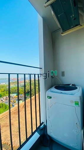 Hình ảnh CH Hoàng Quốc Việt 2PN view SÔNG lãng mạn FULL Nội thất sang trọng